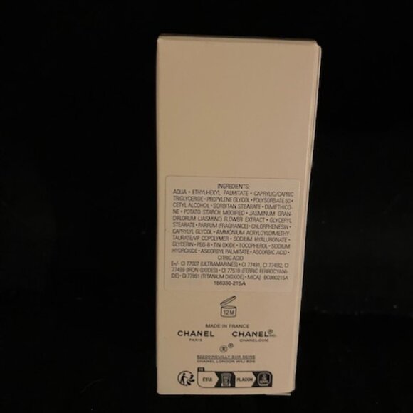 Chanel Les Beiges Sheer Healthy Glow Highlighting Fluid 30ml #330 Sunkissed - Picture 2 of 2